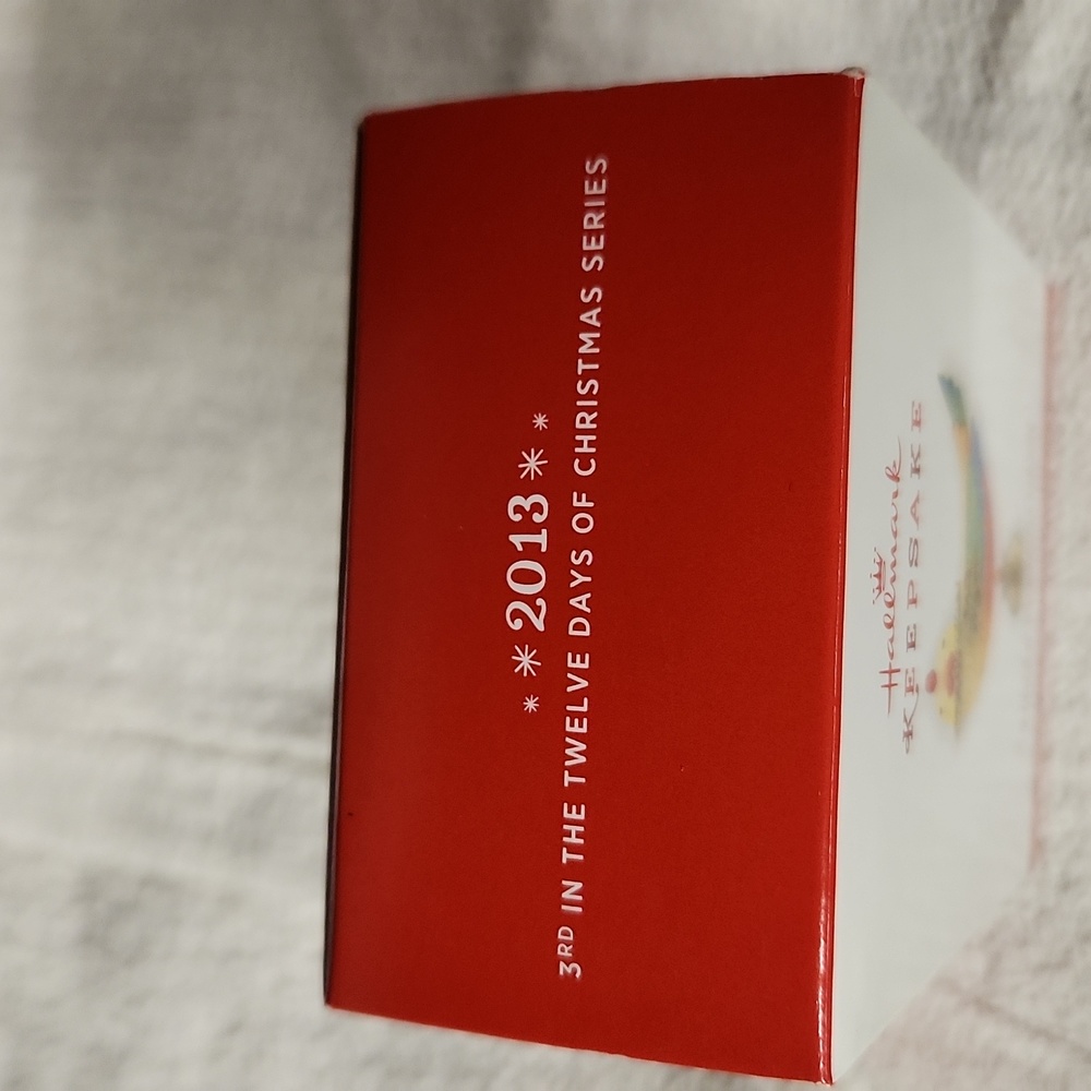 NWT 2013 Hallmark Keepsake 12 Days of Christmas Three French Hens Xmas Ornament - Picture 5 of 8